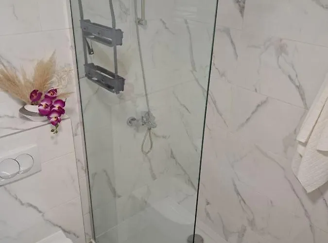 بيت للعطل Ribarska Kuca Orhanovic Oskorusno