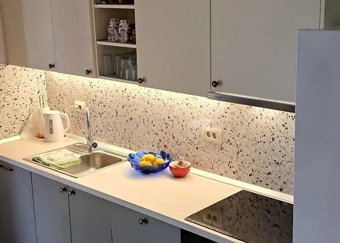 Ribarska Kuca Orhanovic Oskorusno